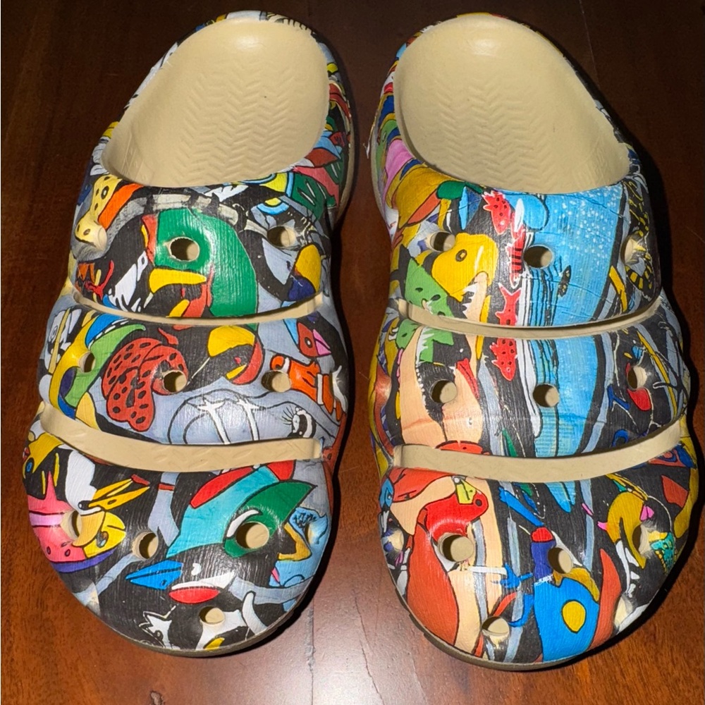 Keen Beige Clogs with Embossed Logo